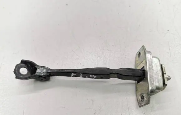 Renault Kadjar Rear door check strap stopper