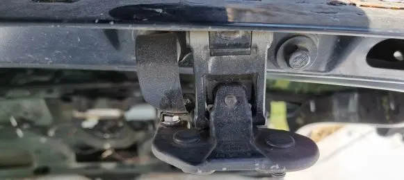 BMW 1 E81 E87 Tailgate/trunk/boot hinge