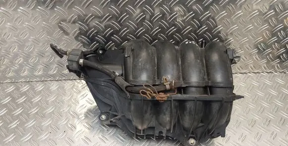 Toyota RAV 4 (XA30) Intake manifold 1712928040 1711228040