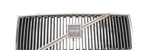 Volvo 740 Front grill 1369618 1369617