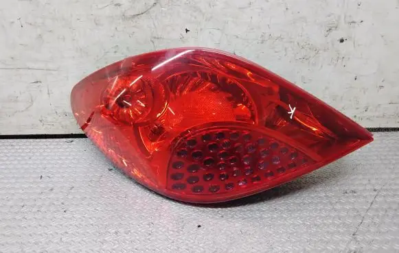 Peugeot 207 Rear/tail lights