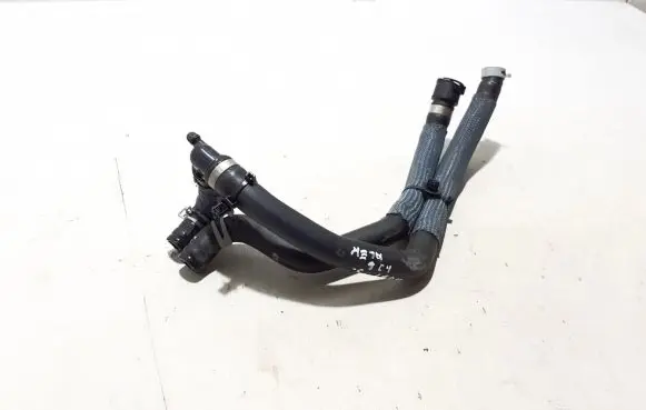 Renault Austral Engine coolant pipe/hose 924009595R