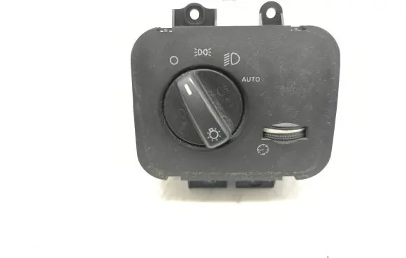 Land Rover Range Rover Sport L320 Light switch YUD501480PVJ