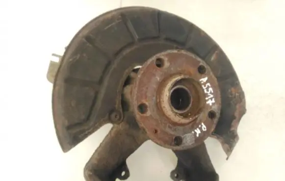 Skoda Octavia Mk2 (1Z) Front brake disc dust cover plate 