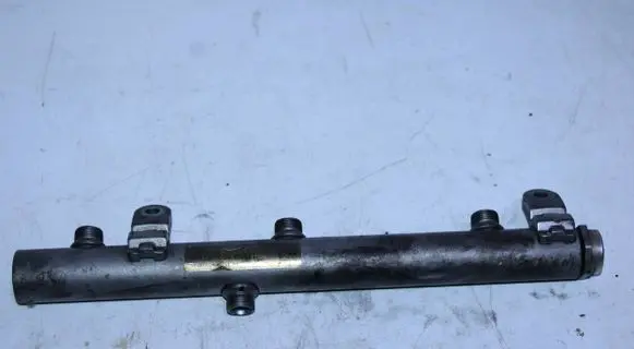 Mercedes-Benz R W251 Fuel main line pipe A6428703095 1018800482