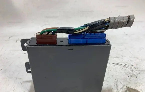 Honda Odyssey Sliding door control unit/module RK00406 4830B