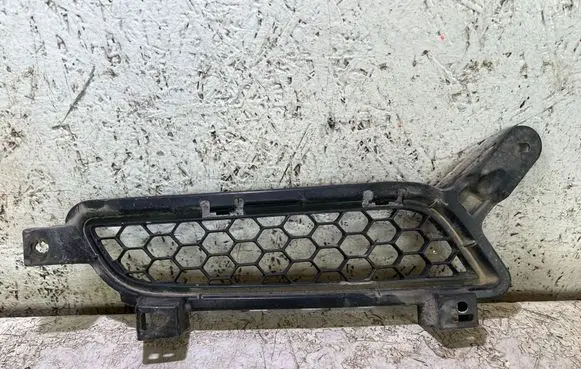 Mitsubishi Lancer X Front bumper lower grill 7450A305