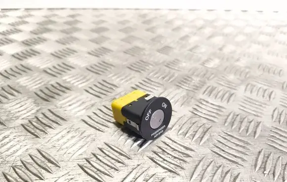 KIA Ceed Passenger airbag on/off switch 