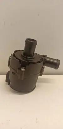 Nissan Micra K14 Water pump 215805FP0A