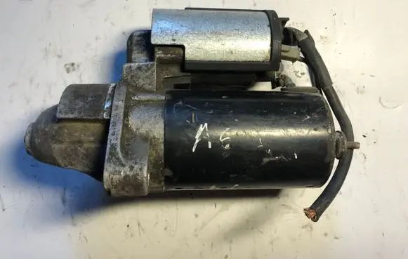 Audi A6 S6 C5 4B Starter motor 078911023D 0001108174