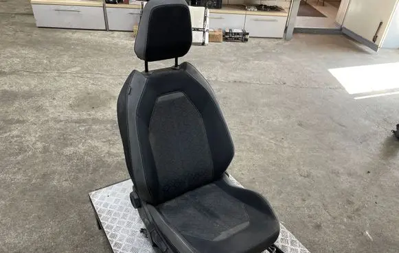 Front passenger seat
