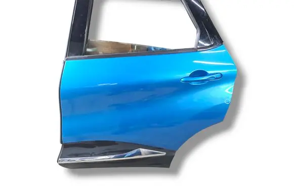 Renault Captur Rear door 
