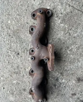 Nissan Almera Tino Exhaust manifold