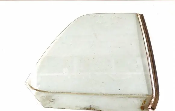 Mercedes-Benz 200 300 W123 Rear side window 1236700210 1236730230