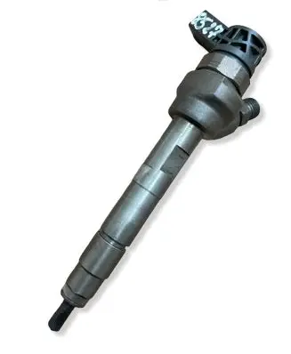 BMW 5 F10 F11 Fuel injector 7810702 0445110382