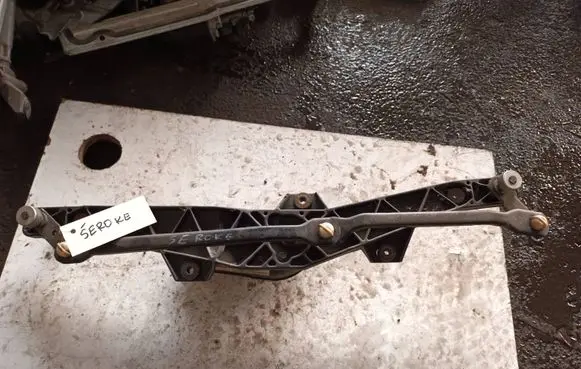 Jeep Grand Cherokee Front wiper linkage 