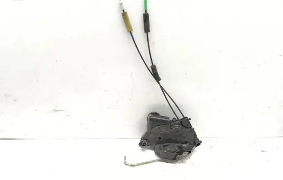 Toyota Prius (XW30) Front door lock
