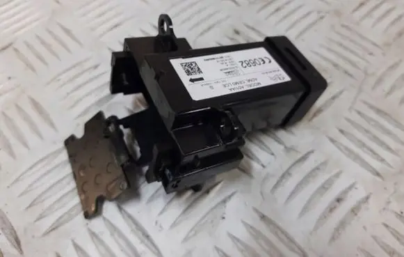 Citroen C4 II Picasso Ignition lock 9800630080