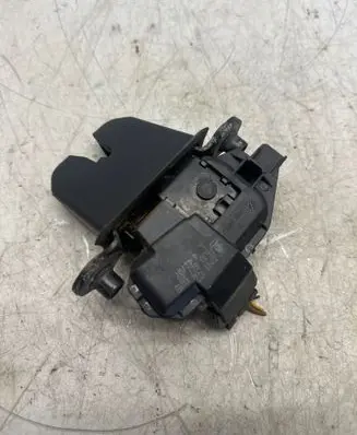 Skoda Roomster (5J) Tailgate/trunk/boot lock/catch/latch 5J0827501B 5L0827301