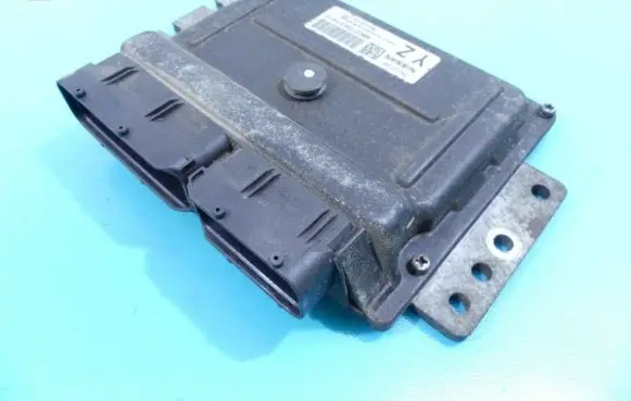 Nissan Micra Engine control unit/module ECU MEC37-330 IMPRK1271034