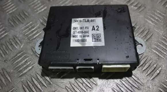 Honda CR-V Central body control module 