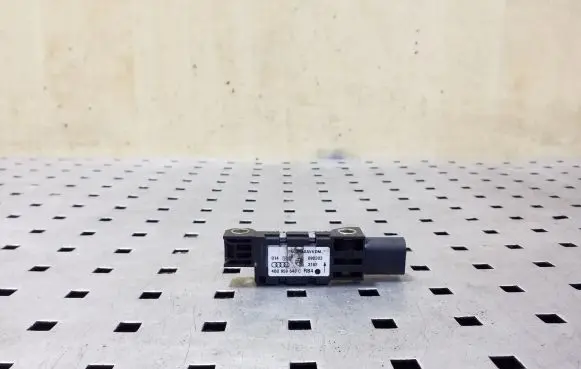 Audi A6 S6 C5 4B Airbag deployment crash/impact sensor 4B0959643C