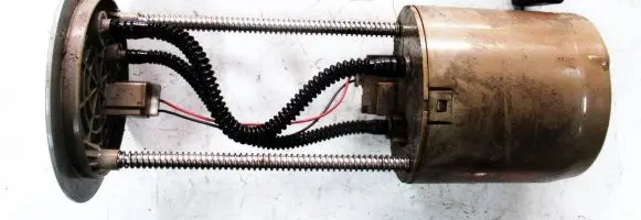 Toyota Land Cruiser (J120) Mechanical fuel pump 