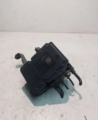 Ford C-MAX II ABS Pump 10096101863 610B21001CE 28561138093