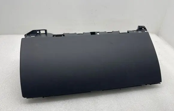 Tesla Model 3 Glove box 108333100A 156571400A 1083340001