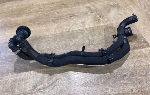 Jaguar F-Pace Engine coolant pipe/hose JX7318K580AB