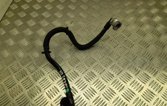 Jaguar I-Pace Engine coolant pipe/hose J9D38D122AC
