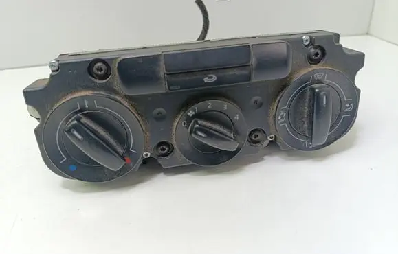 Volkswagen Caddy Climate control unit 