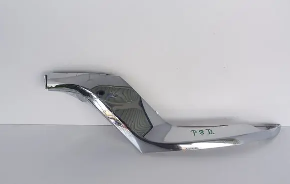 Jeep Grand Cherokee Front bumper splitter molding 68170063AA