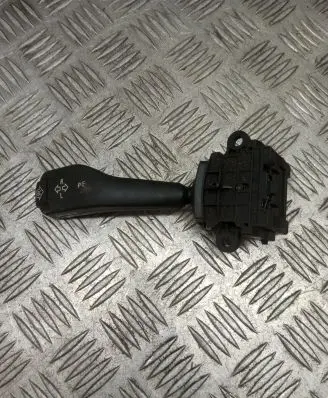 BMW 3 E46 Indicator stalk 8363668