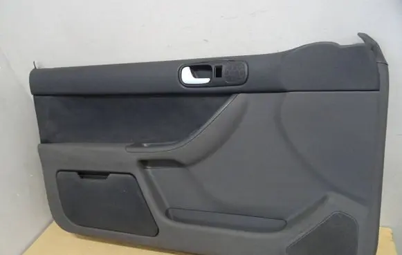 Audi A3 S3 8L Front door card panel trim