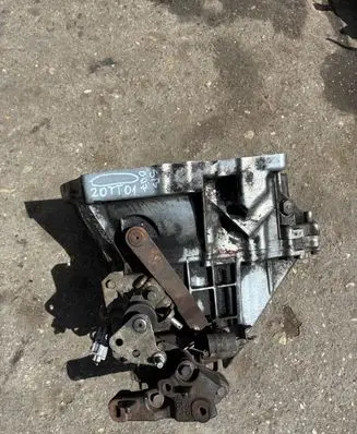 Peugeot 107 Manual 5 speed gearbox 20TT01
