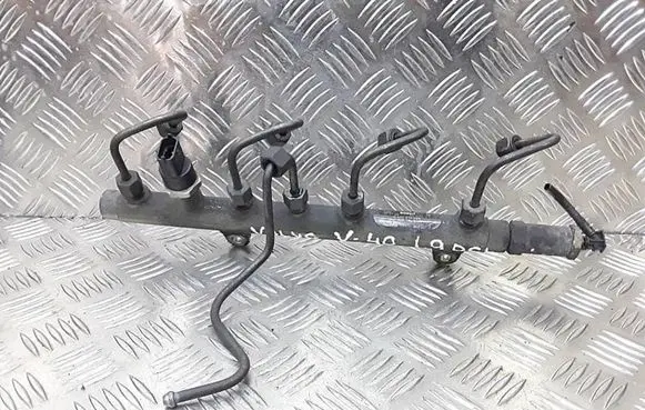 Volvo S40, V40 Fuel main line pipe 7700114017 0445214024