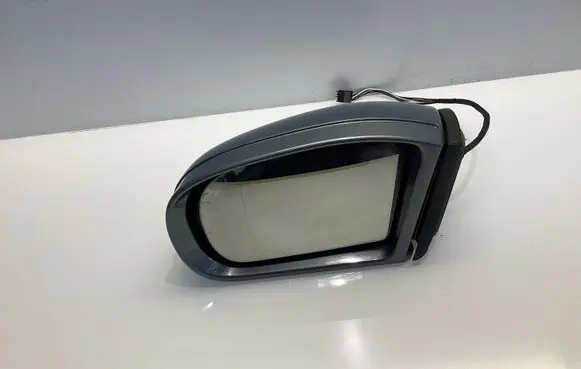 Mercedes-Benz C W203 Front door electric wing mirror