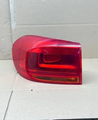 Volkswagen Tiguan Rear/tail lights 178933