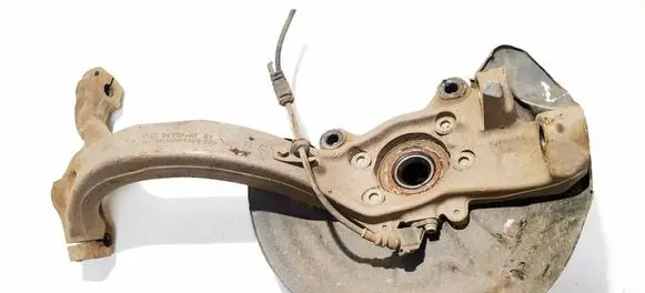 Audi A6 S6 C6 4F Front wheel hub 4F0258