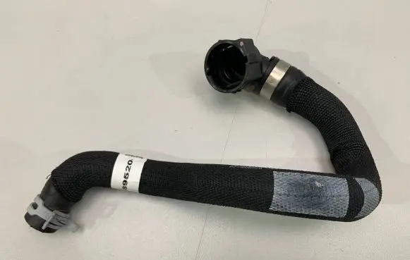BMW 4 G22 G23 G24 G26 Engine coolant pipe/hose 9398952