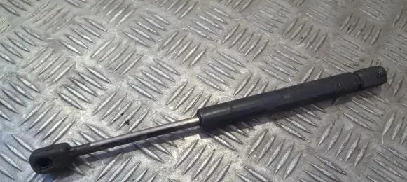 Audi A4 S4 B5 8D Tailgate/trunk strut/damper 8D5827552C