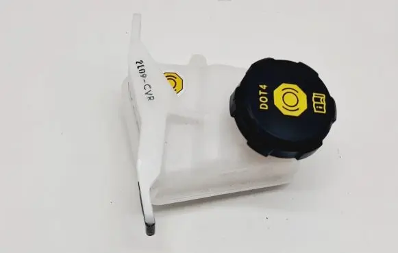Brake fluid reservoir