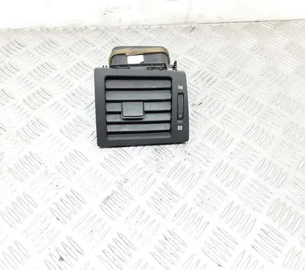 Toyota Avensis T270 Dashboard side air vent grill/cover trim 5565005141 05150