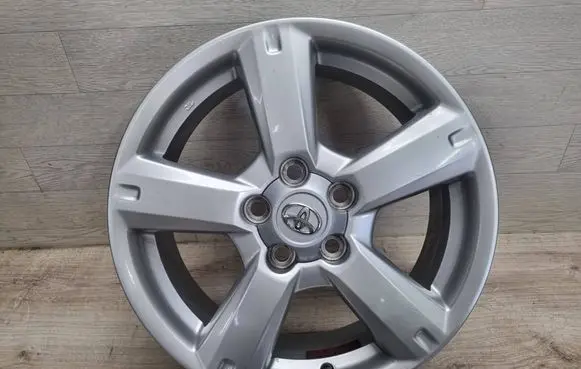 Toyota RAV 4 (XA30) R17 alloy rim 