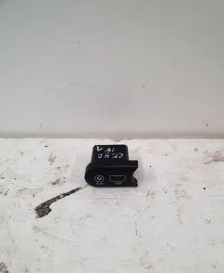 KIA Ceed USB socket connector 96120A2300
