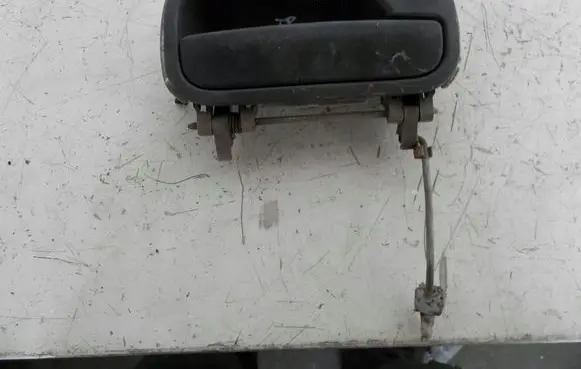 Opel Corsa B Rear door exterior handle 