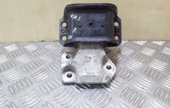 Citroen C4 I Engine mount bracket 9636270080 9636583980 9636845880
