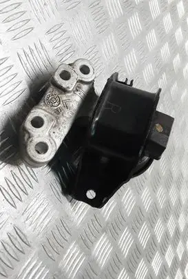 Citroen DS3 Engine mount bracket 9671185380 9654166080