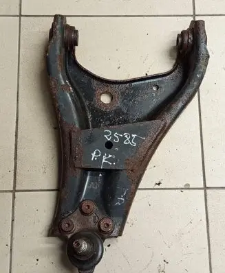 Dacia Duster Front lower control arm/wishbone